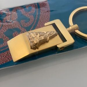 *NWT* Keychain golden Buddha metal NWT